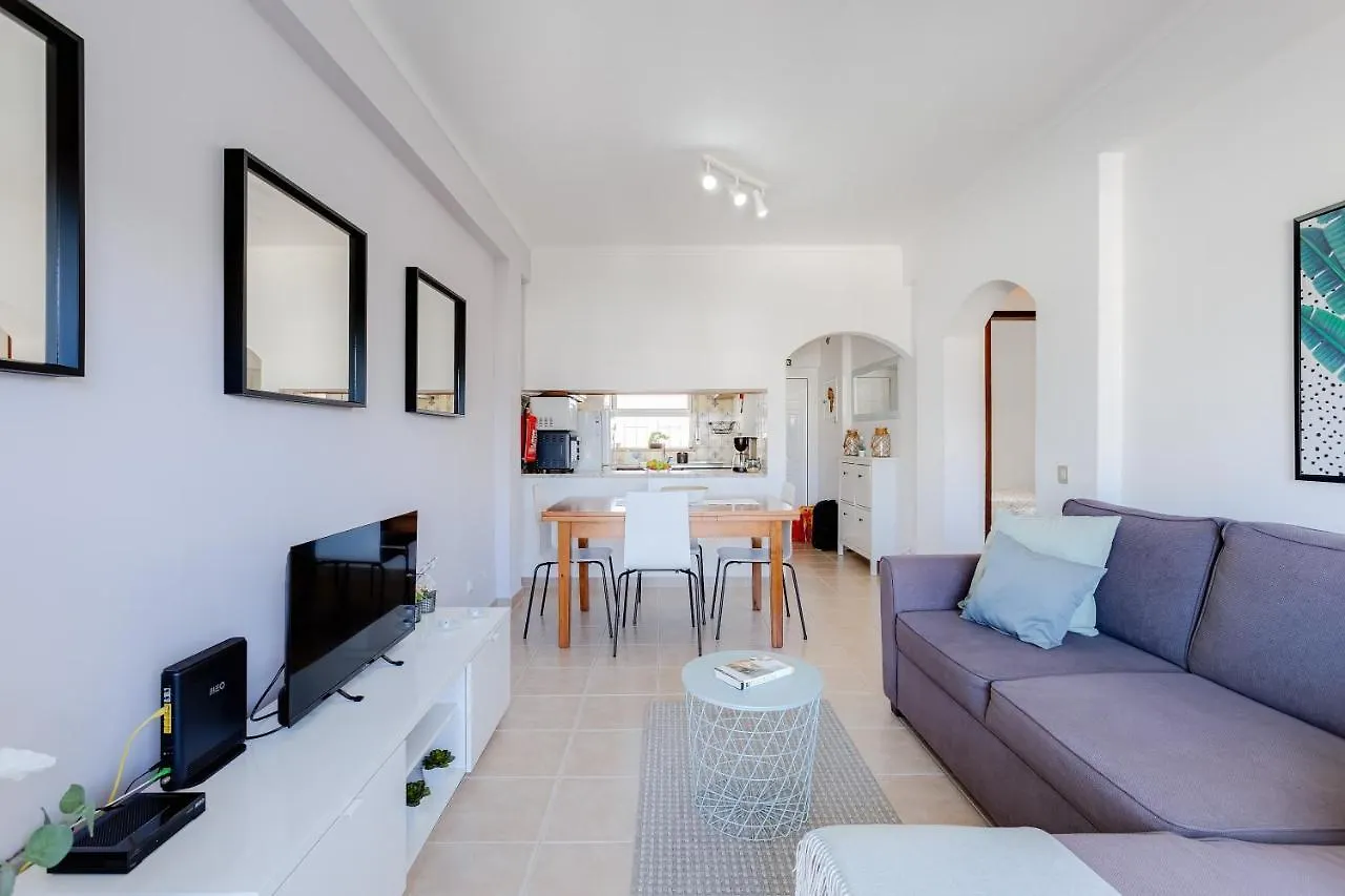 Eli'S Flat 2 Bdrs Apart At The Strip Apartment Albufeira Portugal